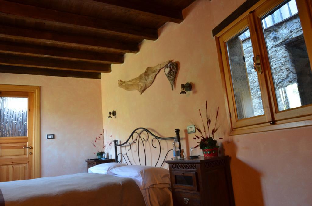 B&B Da Giua' Apricale Quarto foto